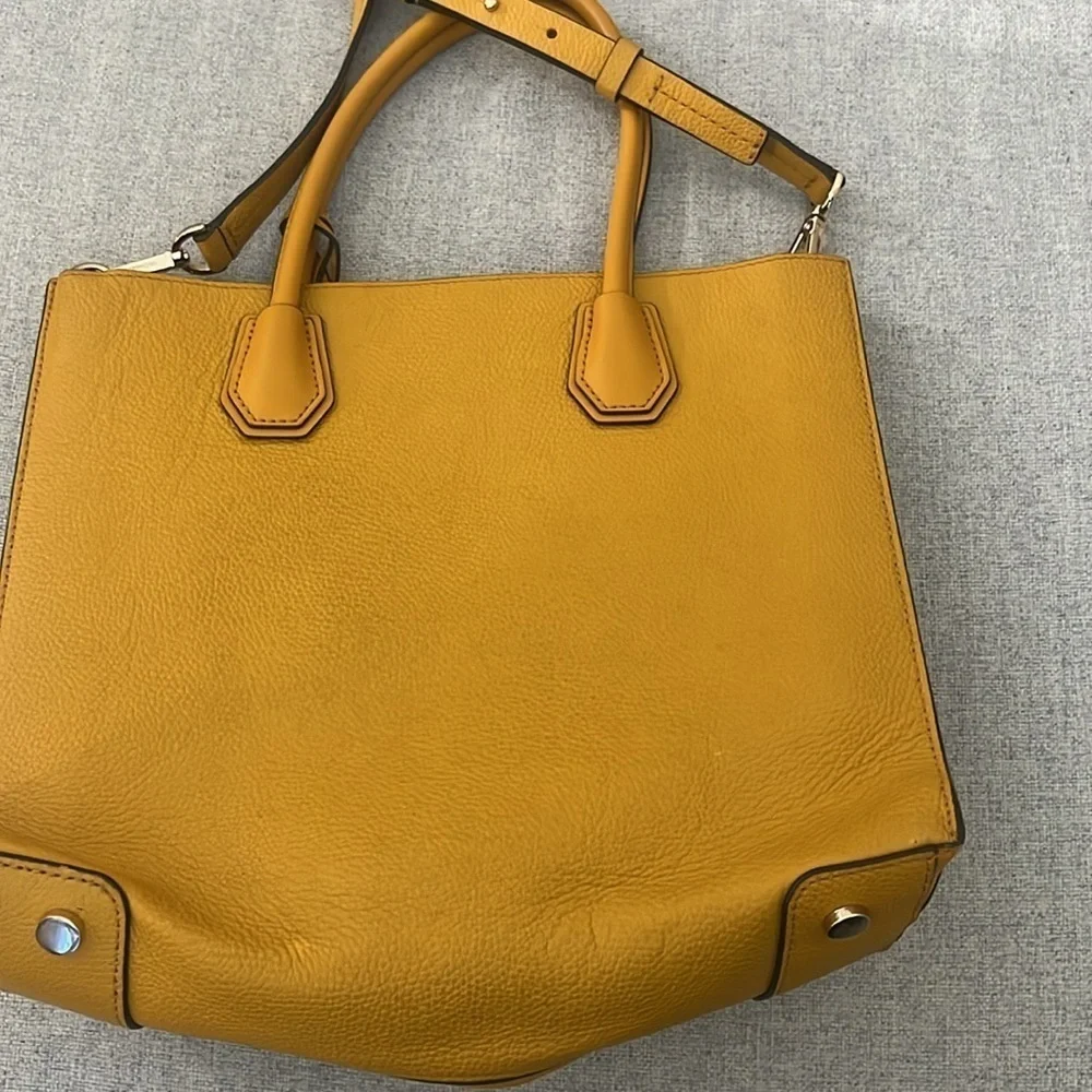 MICHAEL KORS Mercer Medium Satchel – Marigold Yellow Leather - Picture 13 of 13
